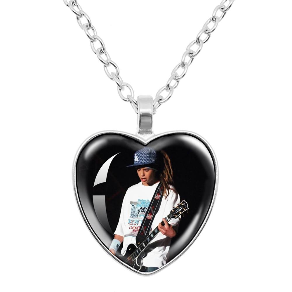 Pop Retro Rock Band Tokio Hotel Glass Heart Shape Pendant Necklace Bill Kaulitz Music Songer Picture Jewelry Charm Fans Gift