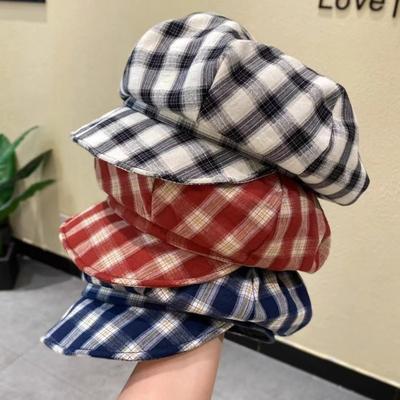 Niche Retro Black and White Plaid Octagonal Hat Women's Cotton and Linen Breathable Face Small Literary Newsboy Hat Beret