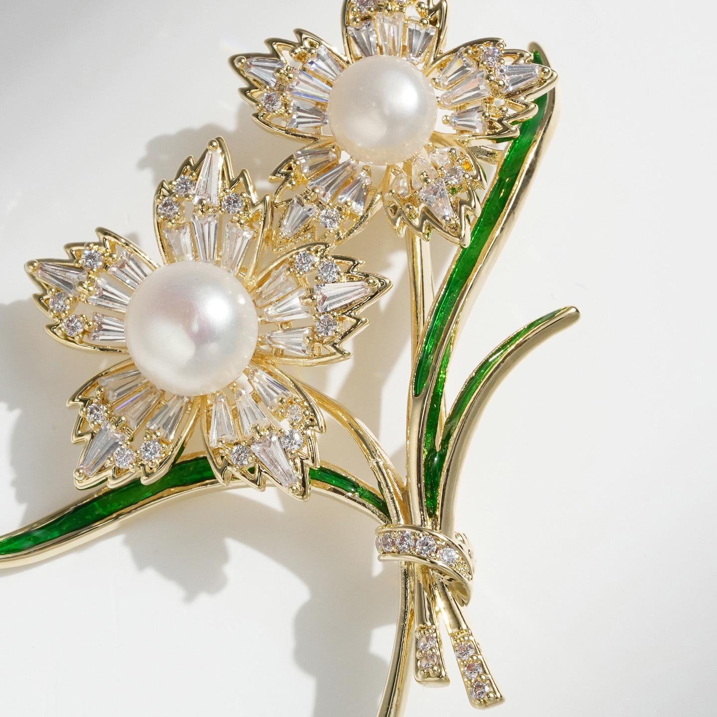 Bo Xin Yun Luxury Freshwater Pearl Narcissus Brooch - Exquisite Pin Gift for Mom