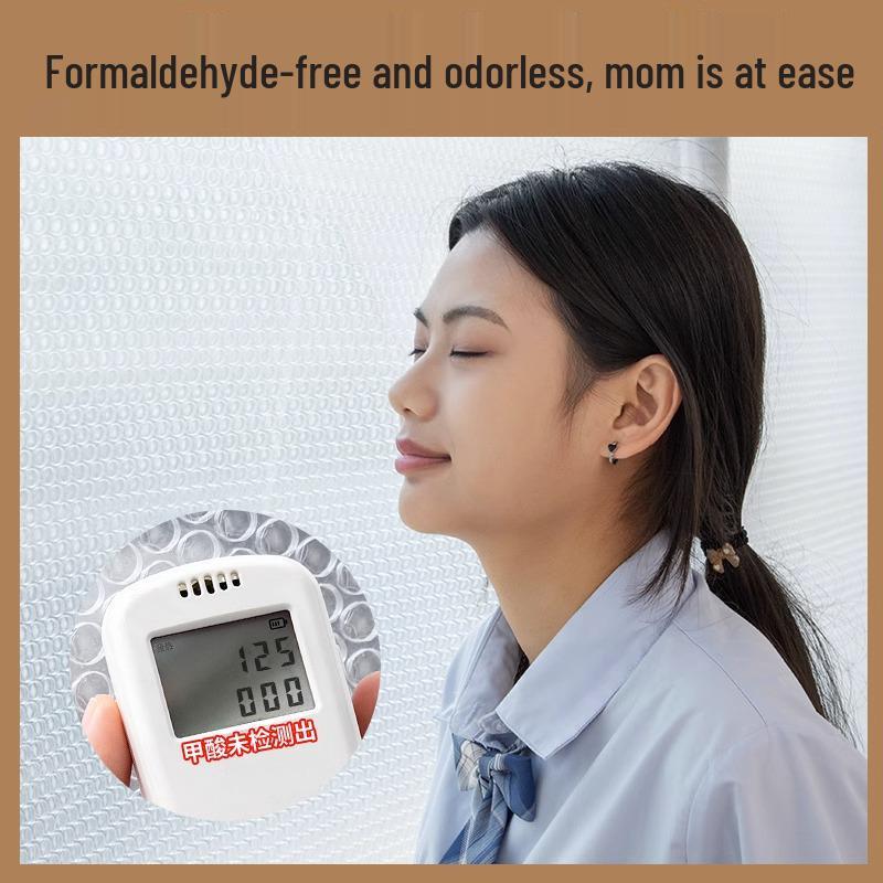 Film Isolant pour Fenêtre d'Hiver: Transparent, Coupe-vent, Anti-froid, Préservant la lumière, Solution de chaleur intérieure.