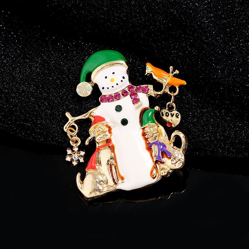 Broche Navideño de Muñeco de Nieve de Halloween Europeo-Americano - Accesorio de Corsage de Alta Gama con Gota de Aceite