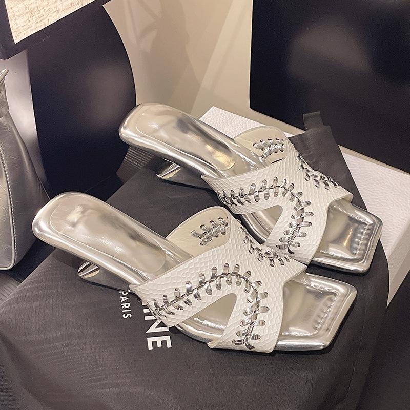 

2025 summer new woven pearl fish skin slope heel cool slippers women s fashion wear one-word high heel cool slippers 40