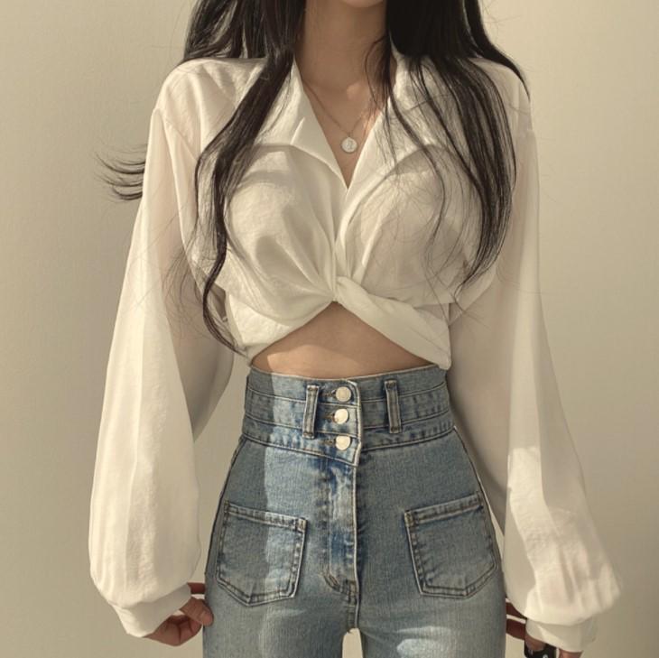 

Корейский кроп-топ с галстуком-бабочкой для женщин S белый