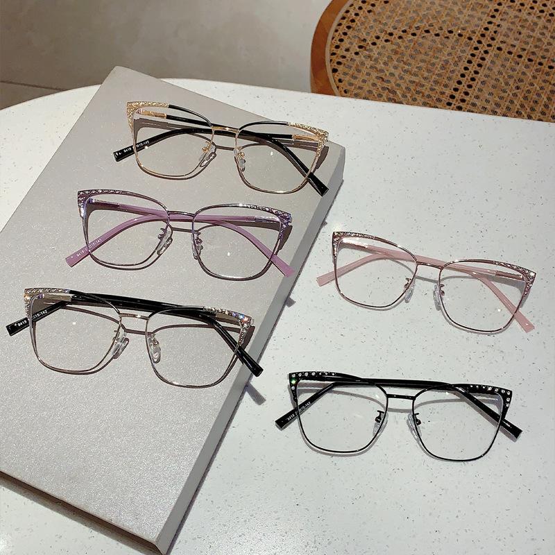 New high-end cat's eye diamond-encrusted anti-blue glasses retro simple plain artifact Internet celebrity flat glasses