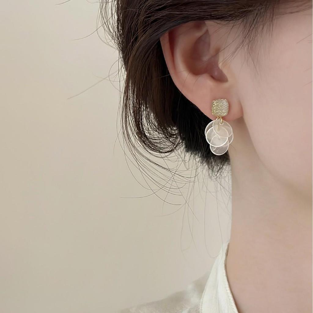 French Resort Style Shell & Tassel Earrings with Cat's Eye Stone and Gauze, High-End Women's Ear Ornaments.