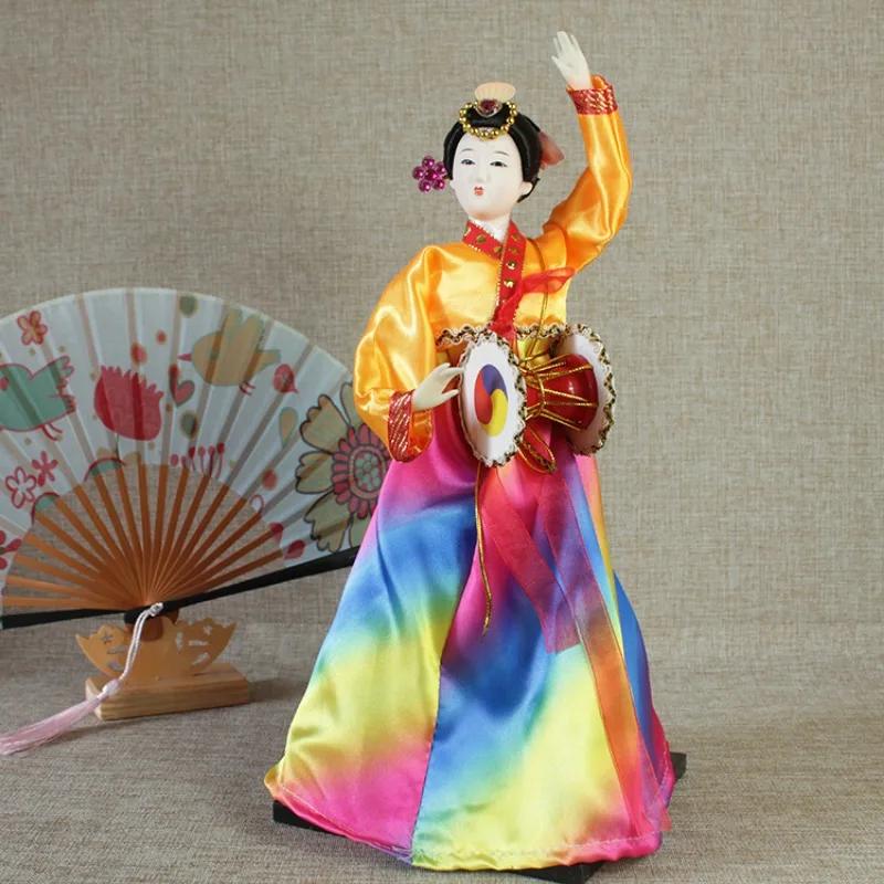 

Корейская Леди Шелковая Индивидуальная Народная Кукла Ручной Работы Ханок Девушка Украшение для Дома Отеля Праздничный Подарок на Новый Год 35см