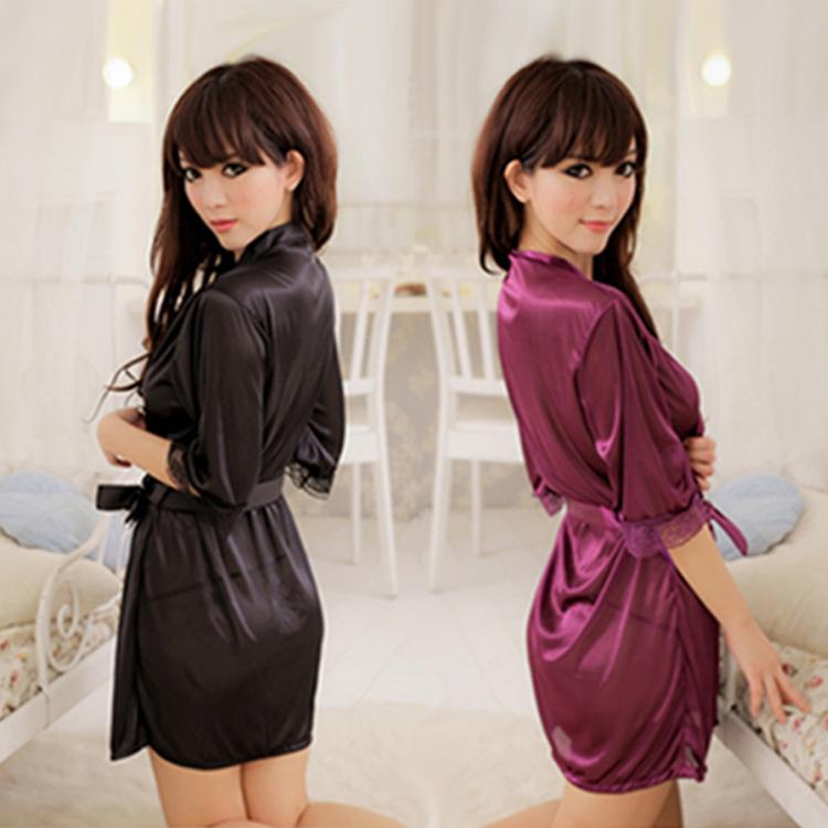 European & American Satin Lingerie: Sexy Plus-Size Bathrobe & Pajamas Set for Women