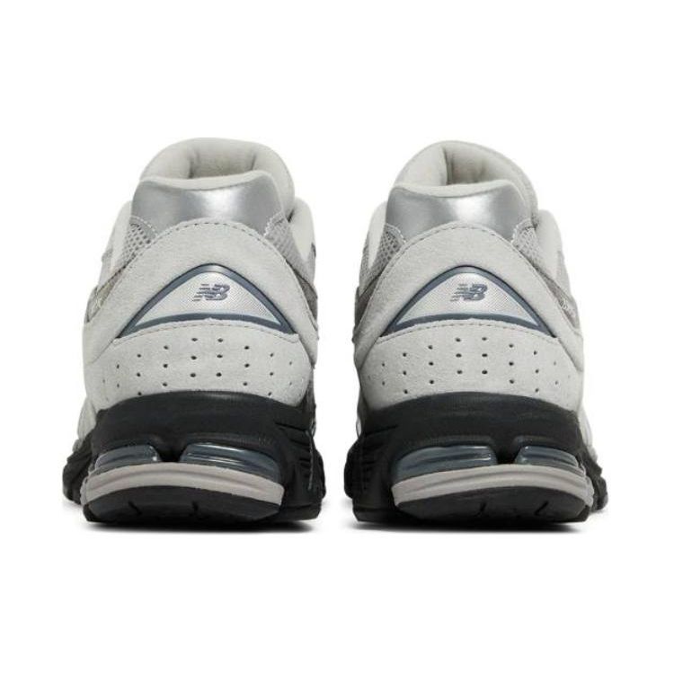 New Balance 2002R Grau Schwarz JD Exklusiv Unisex Sneaker M2002RC1