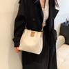 Large Capacity Bucket Bag Women's New Fashion Temperament Shoulder Messenger Bag