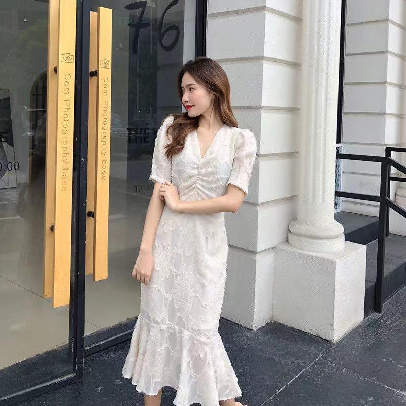 

French Chiffon V-neck Puff Sleeve Floral Fishtail Dress - 2026 Spring/Summer Collection, Waist-cinching & Elegant M