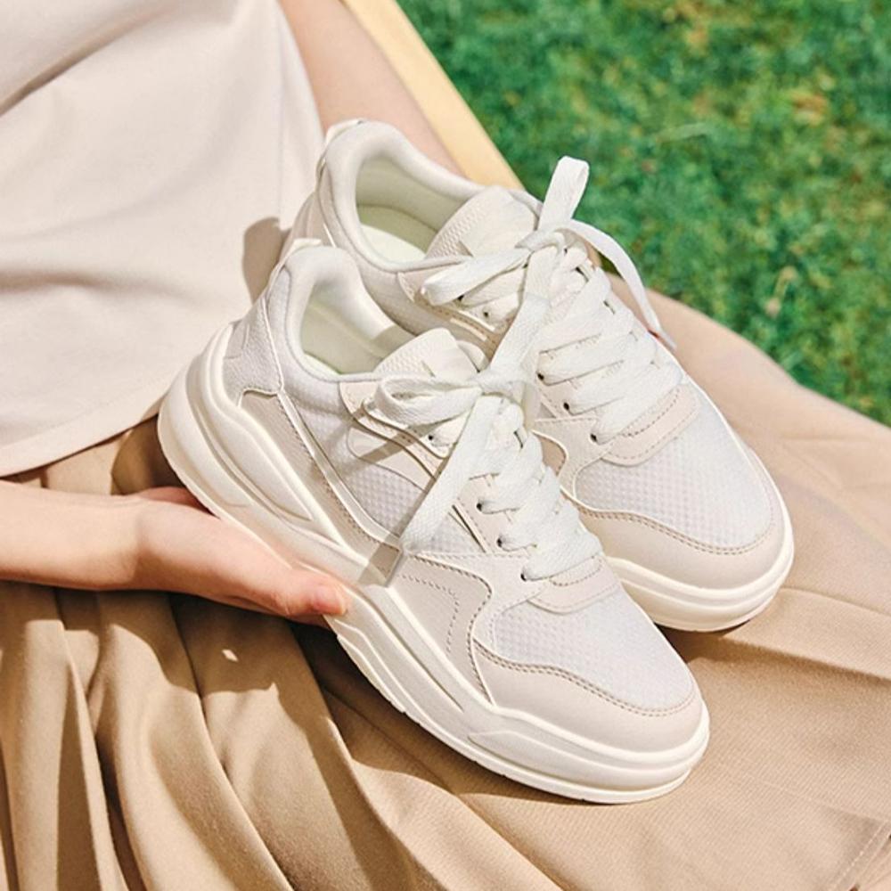 Anta Gel Elastic Comfortable Soft Sole Trendy Breathable Height Increasing Low Top Sneakers Women Sneakers White Beige 922528003-4
