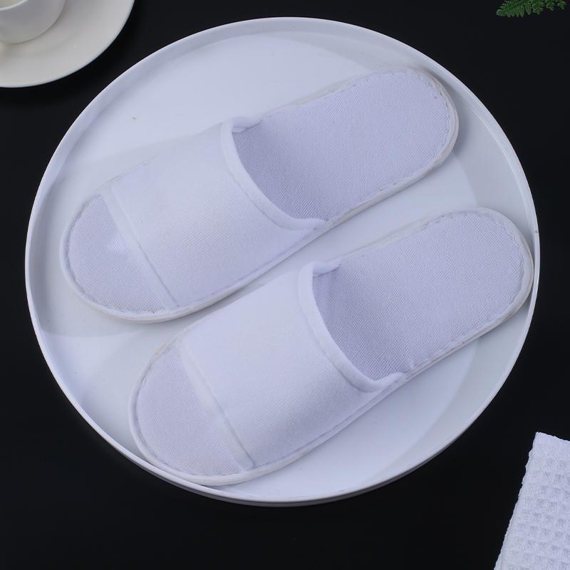 10 Pairs of Premium Non-Slip Disposable Slippers - Luxurious, Thickened Design for Bath, Bathroom, Salon, Hotel, and Homestay Use