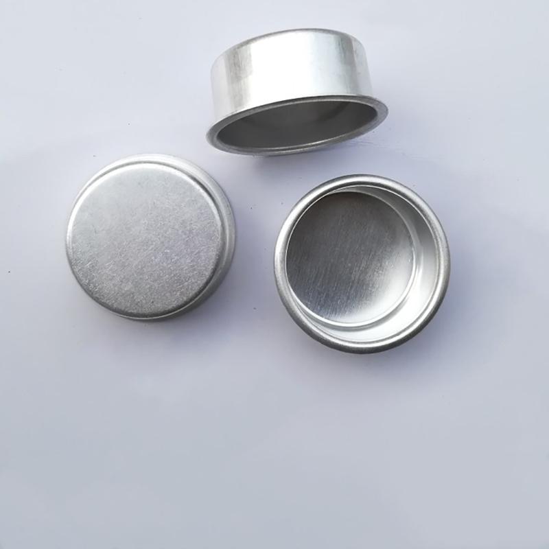 30Pieces Candle Making Kits Aluminum Tins Jars Cups for DIY Scented Candle and Crafts Tealight Round Containers Mold