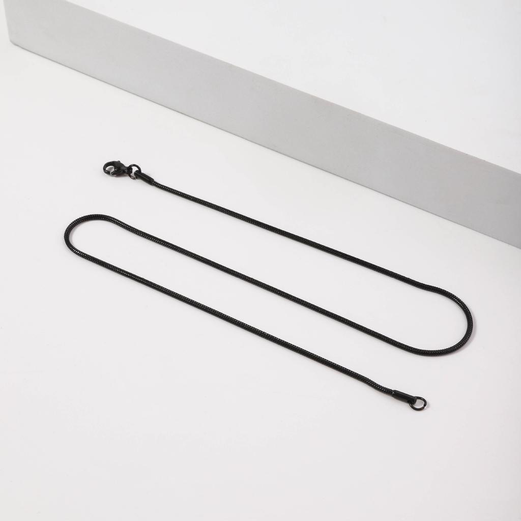 Chaîne serpent ronde en acier inoxydable, chaîne en os de serpent, collier en acier titane à ressort, chaîne de clavicule simple et personnalisée