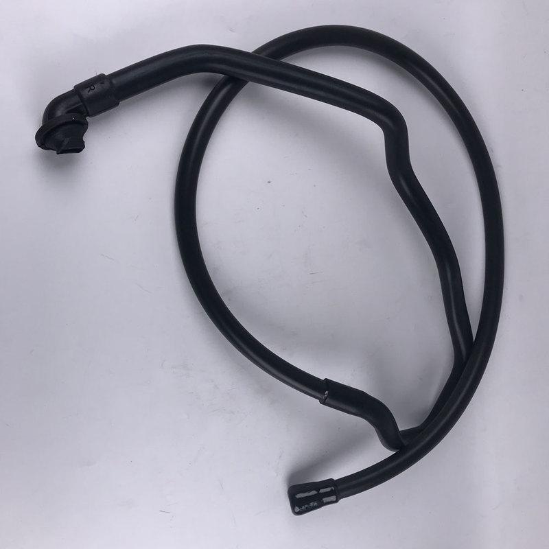 9585640 7P0877202  Right front drain pipe for Porsche Cayenne
