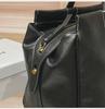 2024 Women's Retro Large-Capacity Travel Tote and Commuter Shoulder Bag