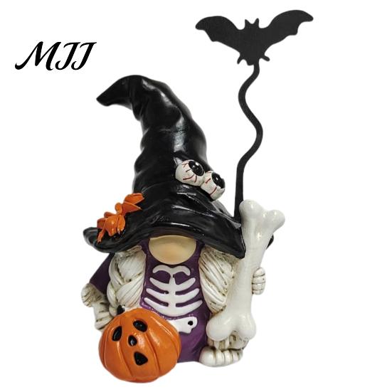 Halloween Party Decoration Statue Gnome Figurine, Small Resin Dwarf Table Decoration, Spooky Pumpkin Spiders Bats Figurines Bat Skull for Tiered Tray,