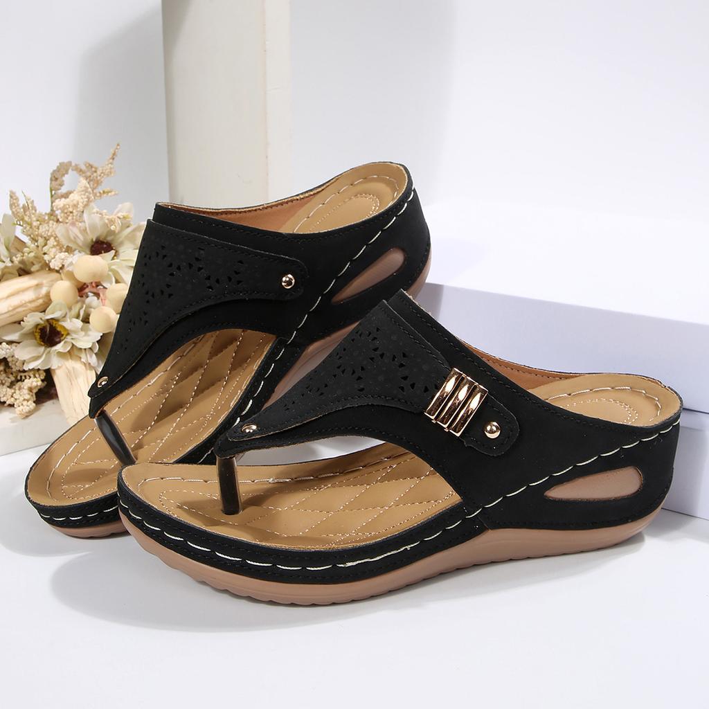 2025 Foreign Trade Summer Women's Wedge Heel Thick-soled Slippers Large Size Toe Thick-soled Herringbone Wedge Slippers