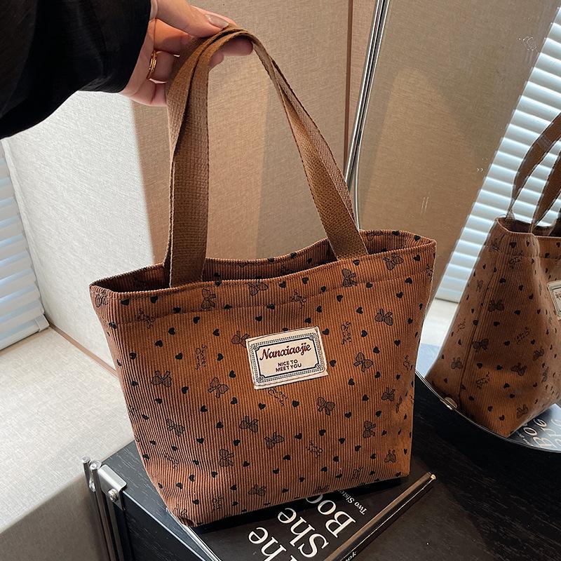 

Вместительная сумка-тоут для поездок на работу, женская, 2025, новая модная сумка-тоут, женская, нишевая, универсальная, на одно плечо, женская