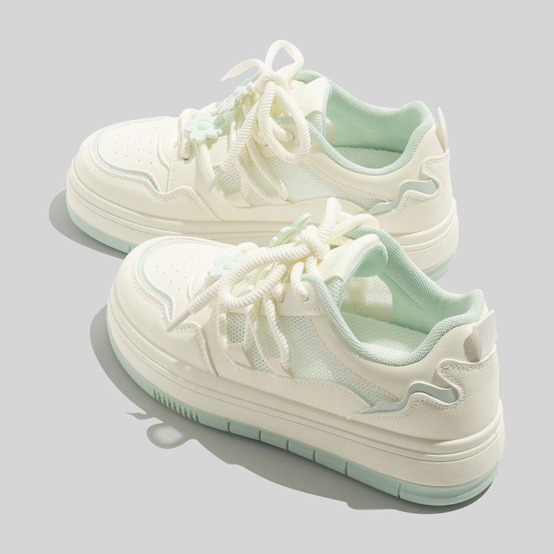 22 spring and summer new thick-soled mesh breathable board shoes student casual shoes single shoes