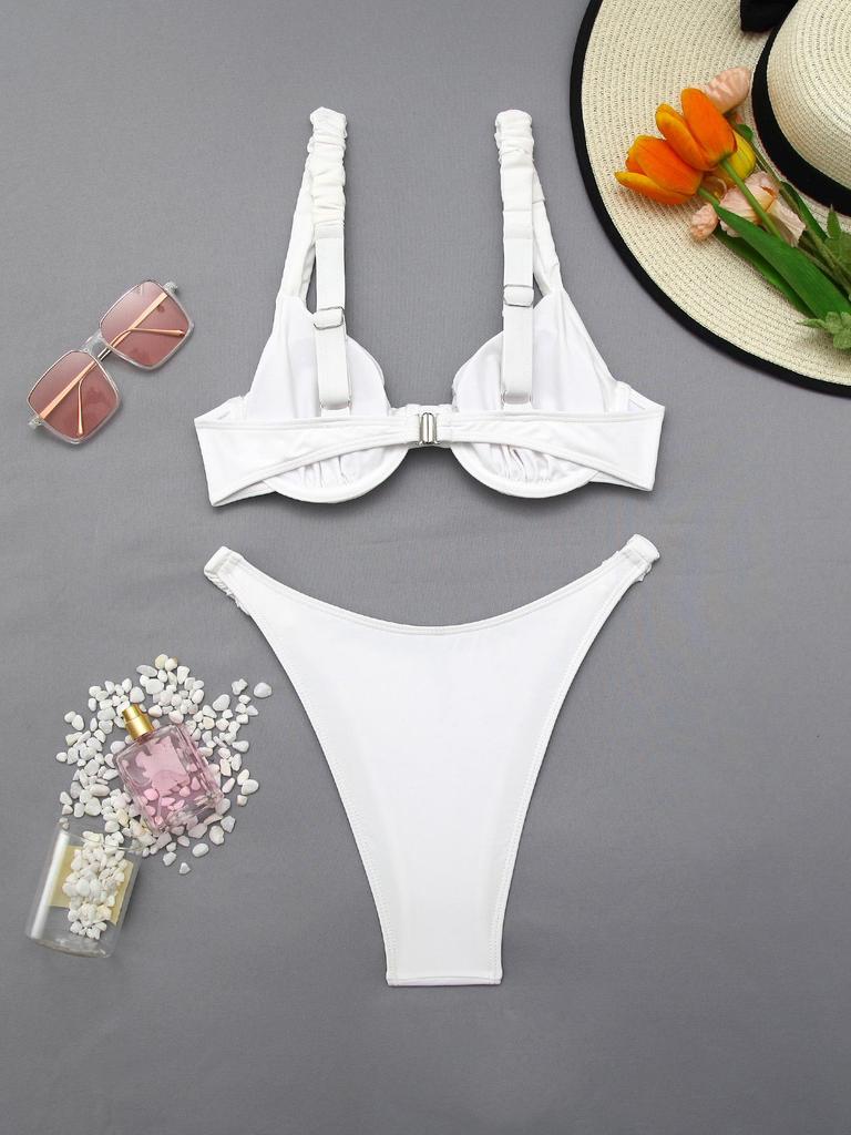 2026 European & American Women's Solid Triangle Bikini: Sexy Two-Piece Swimwear for Hot Spring Resorts