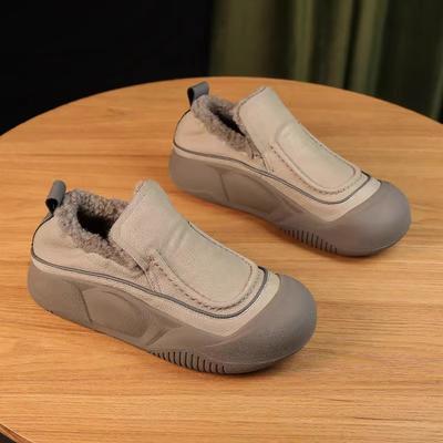 Chaussures en coton rétro à semelles épaisses plates pour femmes 2024 hiver nouvelles décontractées semelles souples ne fatiguent pas, et une pédale est ajoutée au m