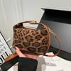 Today's Popular Leopard Print Large-capacity Bag Women's New Autumn Simple Messenger Bag Commuter Shoulder Tote Bag