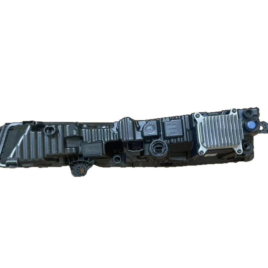 2024 Tesla Cybertruck Headlights (Models 1806404 & 1806405)