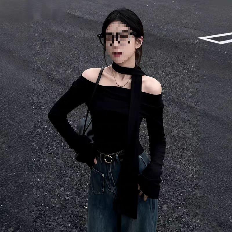 Black Top With One Shoulder Neckline For Fall Fashion Comfort