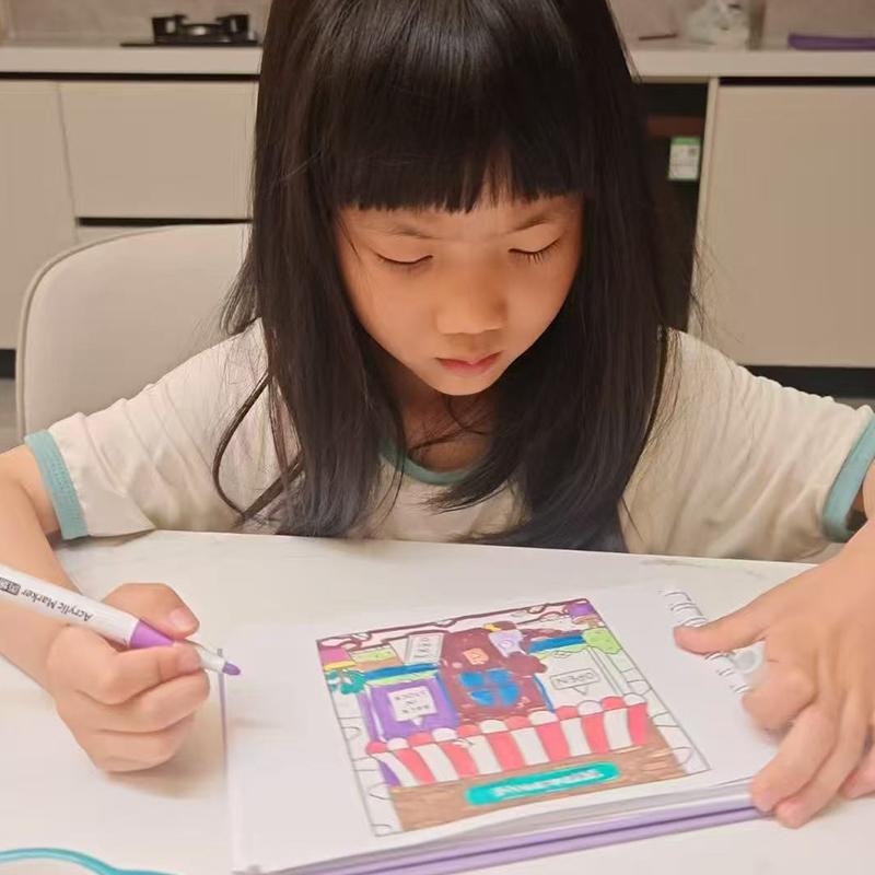 Carte de colorat: Bobbie Goods, Carte de colorat graffiti creativă și interesantă