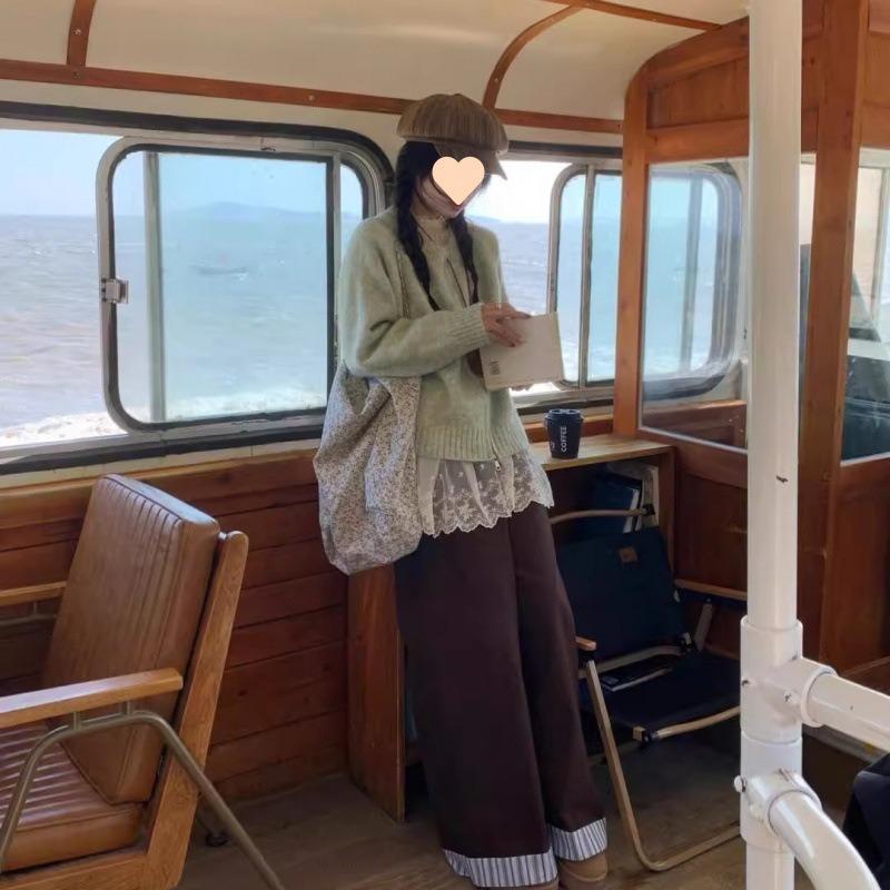 Green sweater jacket women's new spring and autumn unique super good-looking lazy wind loose knitted cardigan