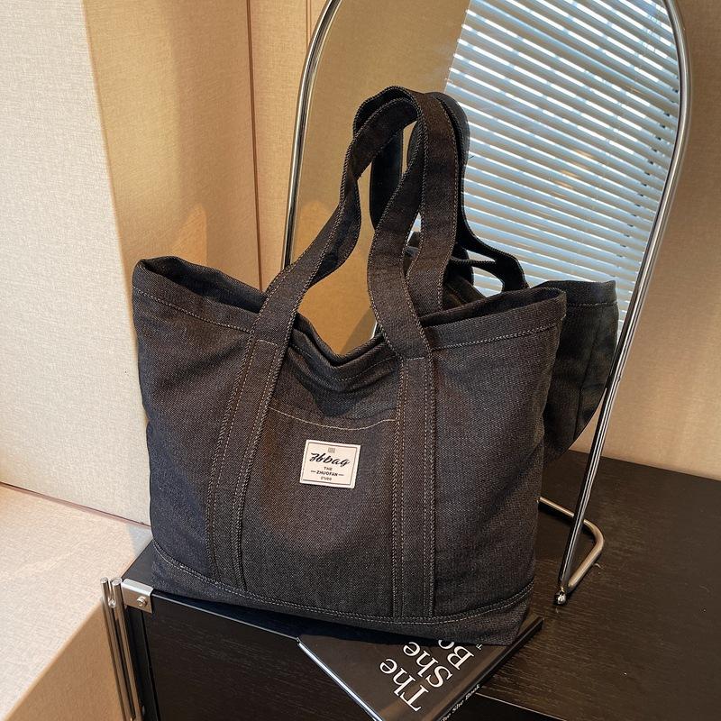 

Leisure commuting large-capacity bag women s autumn and winter new fashion denim shoulder bag popular tote bag чёрный