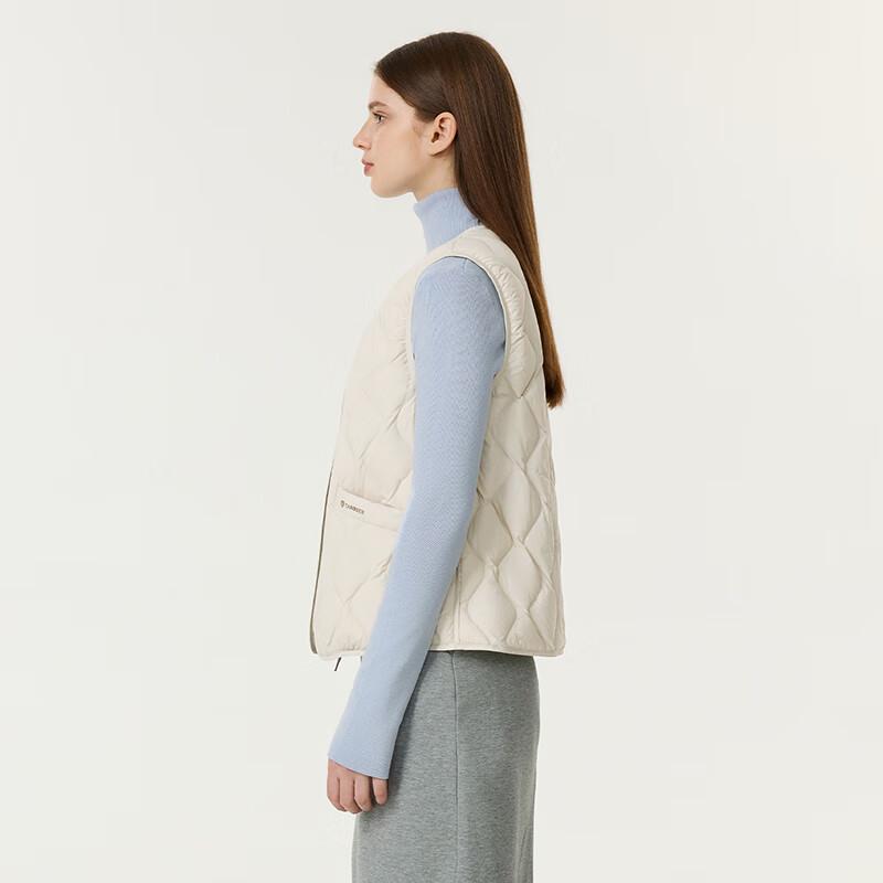 Tambour Women's Lightweight V-Neck Down Vest