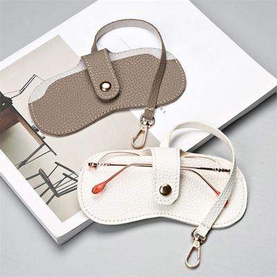 Brillen & Accessoires – Accessoires für Brillen