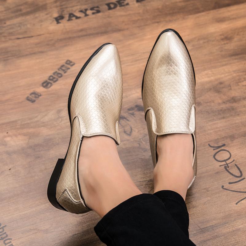 Business-Schuhe für Herren, Slip-On-Loafer im britischen Stil, lässige formelle Lederschuhe, Herrenschuhe, Yuppie-Brogue-Schuhe, männlich