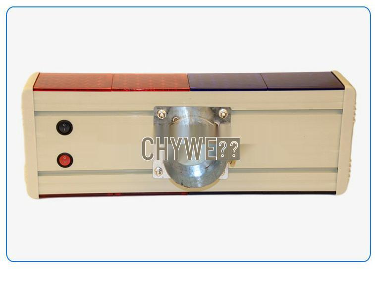 Double-Sided Red/Blue LED Solar Strobe Light for Nighttime Road Construction Site