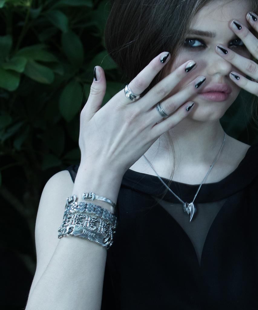 Mezmic Tide Chain Bracelet