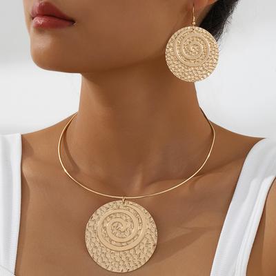 Collar Earrings Set Round Exaggerated Spiral Beating Pattern Retro