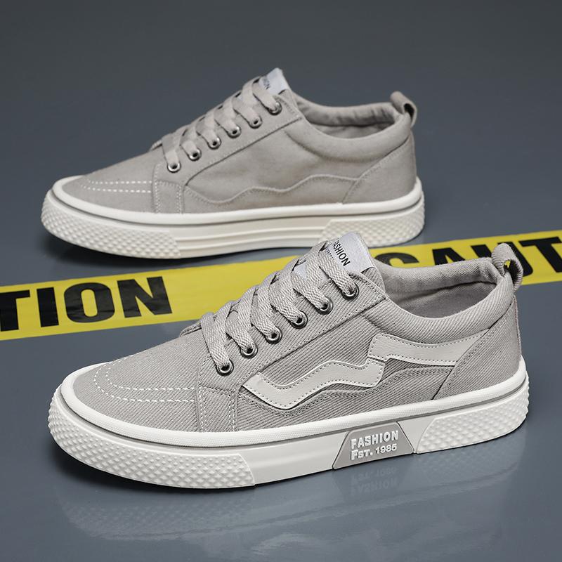 Fashion Student Running Solid ShoesWomen Vulcanized Ladies Lace-up Casual Breathable Walking Canvas Sneakers Spring Summer New Style Men