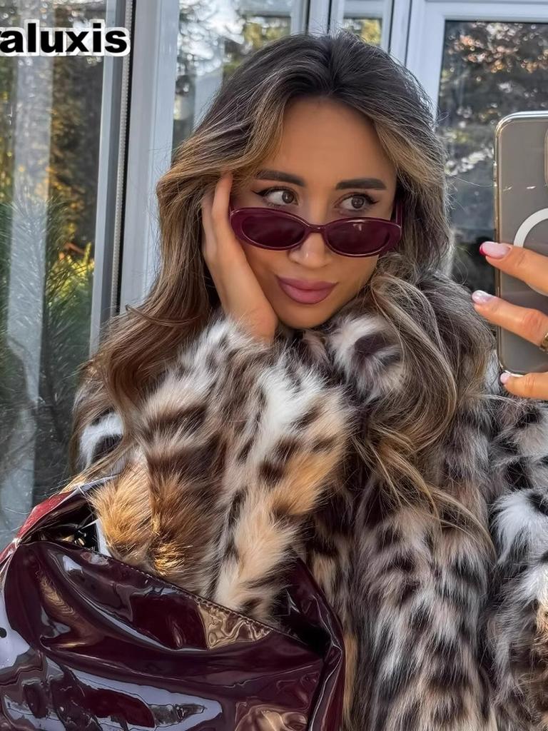 Women's Leopard Print Faux Fur Jacket - Short Length, Stand-Collar, Trendy & Unique