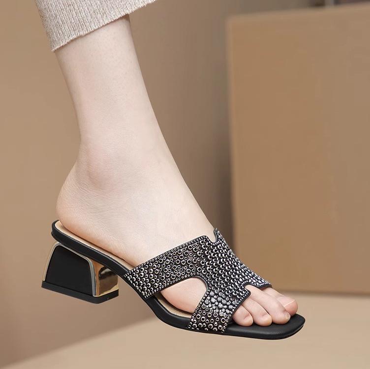 

Fashion slippers wear high-end rhinestone sequins H drag 2025 new thick heel fairy style casual sandals 34