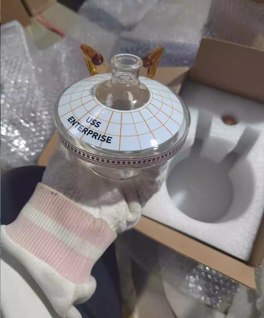 Unique Star Trek USS Enterprise Glass Decanter, Novelty Spaceship Bottle for Liquor, Whiskey & Wine Bar Decor