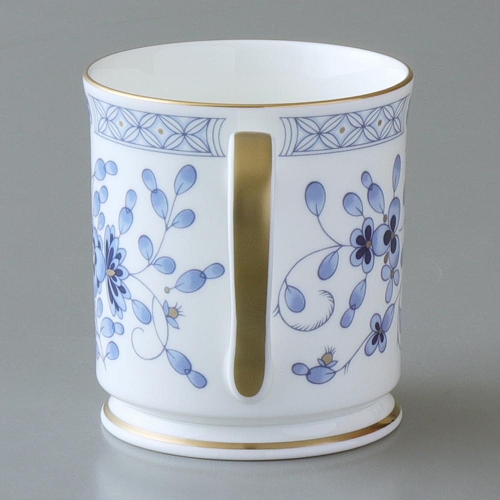 NARUMI Mug Milano 330cc Blue Plum Blossom Calico Style Present Made In Japan Gift Box Included 9682-2530