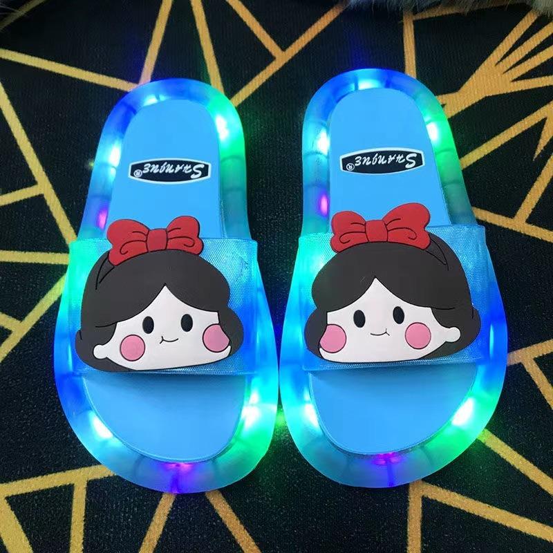 Fashion Glowing Children's Slippers Strawberry Crystal Shoes Shiny Lights Girlfriend Girls Shiny Sandals