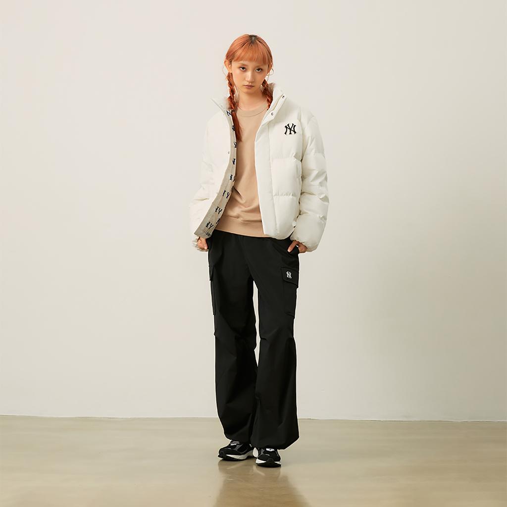 New MLB MONOGRAM Collection New York Yankees FW24 Down Jacket Unisex Cream 3ADJM1646-50CRS