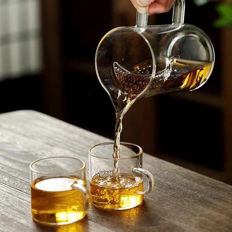 Shangqi Glass Crescent Fair Cup