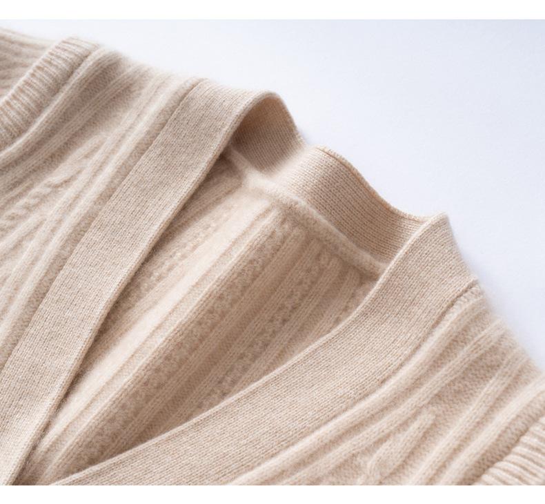Women's V-Neck Cashmere Cardigan - 2025 Fall/Winter: Ribbed, Gentle, Slimming, Loose-Fit Short Jacket