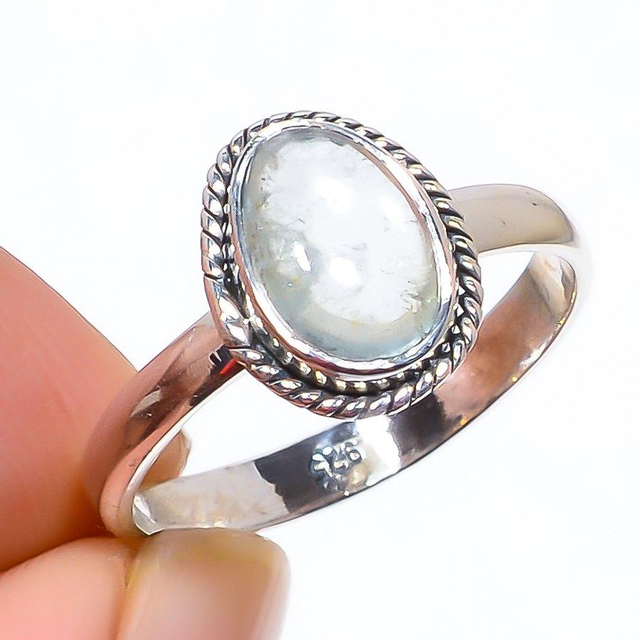 

Кольцо из серебра 925 пробы с натуральным аквамарином и драгоценным камнем S.8 D6E46