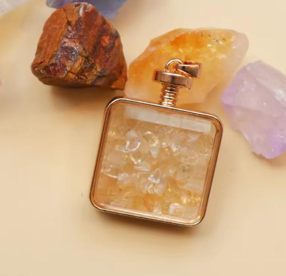 Natural Chip Crystal Pendant Square Perfume Drift Bottle Wishing Crystal Necklace Personalized Sweater Chain