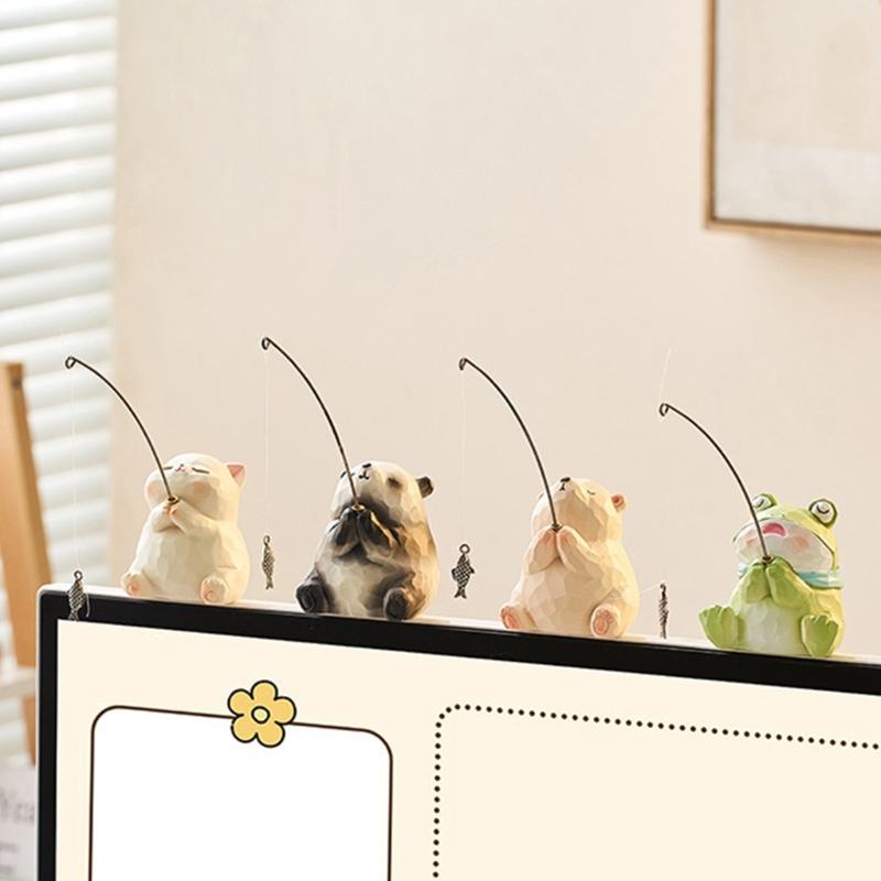 Wood Texture Amimal Fishing Figurine Resins Figure Toy Computer Monitors Decors Car Central Screen Decoration Ornament